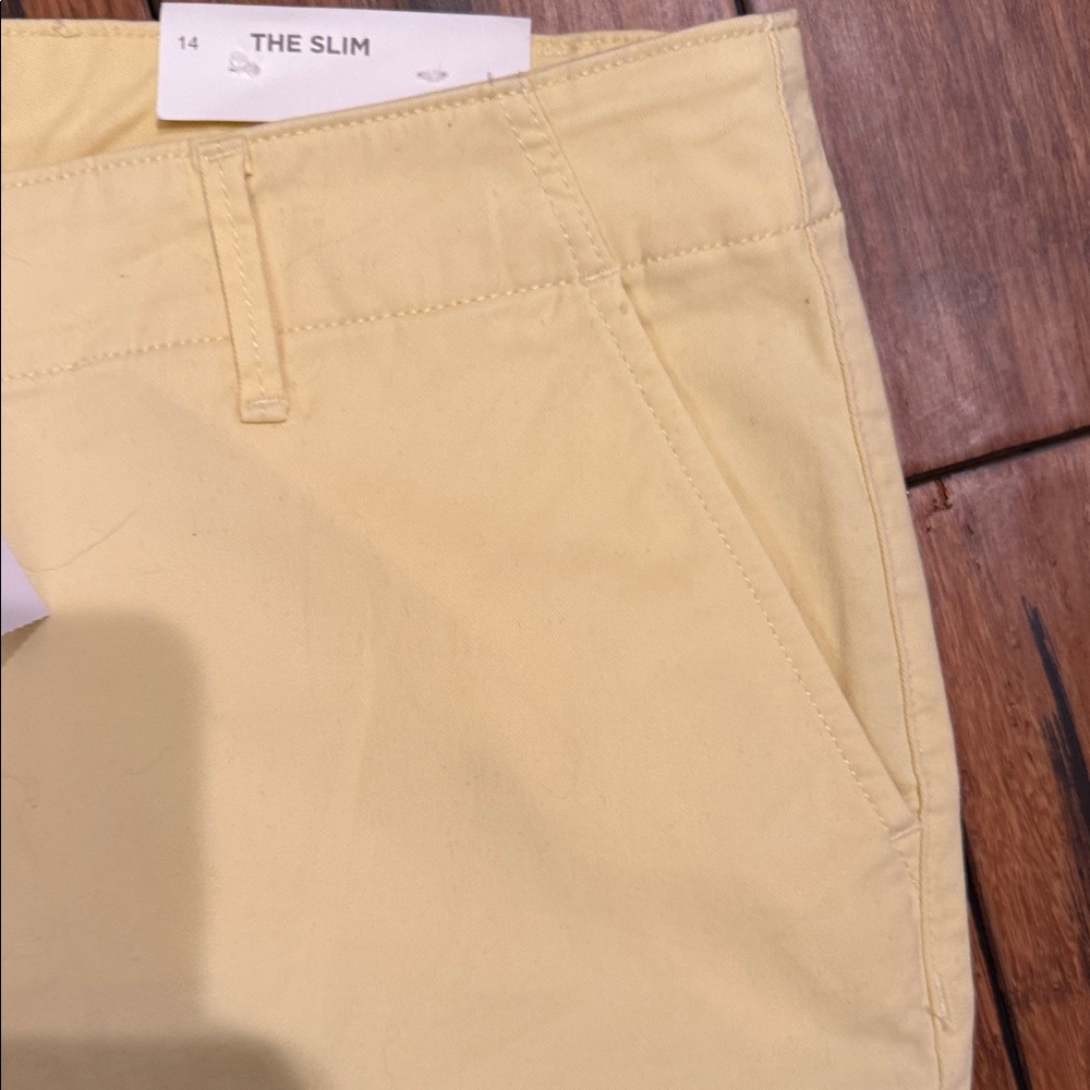LOFT Sz 14 Pale Yellow Straight Leg Crop Pants - Picture 3 of 6